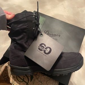 Danner X 007 Tanicus boots. James Bond 60th anniversary edition. Size 12